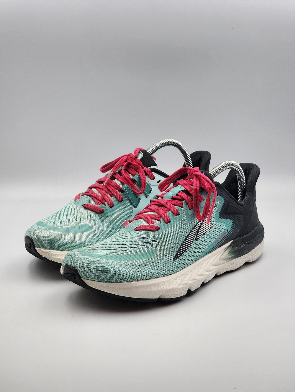 Altra Provision 6 Womens Size 8.5 AL0A5488036  Mint/Pink/Black Running Shoes‎